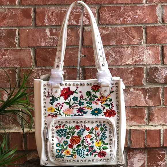Montana West Handbags - Montana West Floral White Concealed Carry Tote